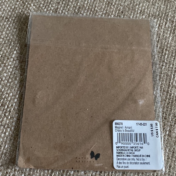 FREE WITH PURCHASE NIP BEAUTIFUL CHAOS magnet - Picture 2 of 2